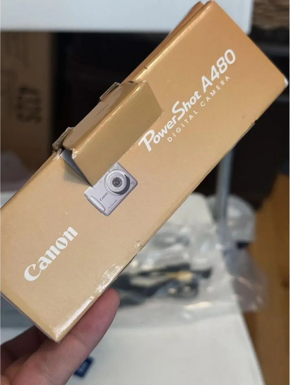 Canon PowerShot A480 Silver Digital Camera Compact with Accessories, Working